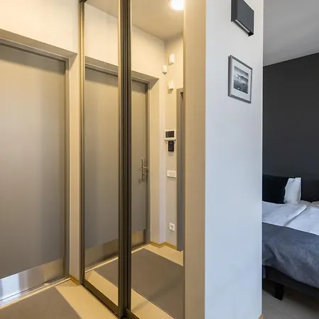 Apartamentai Lembergas Апартаменти *